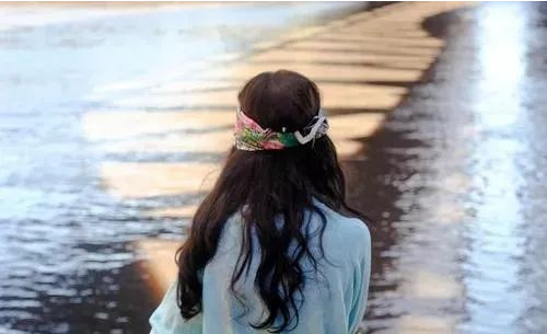 他質(zhì)疑女兒身世，甩出親子鑒定，妻子終于說：“那天，我喝醉了”