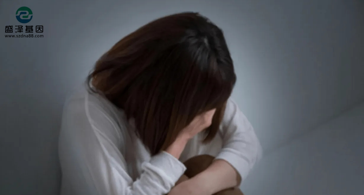 張阿姨瞞著兒媳婦給孫子做親子鑒定，鑒定報告出來老兩口驚呆了！