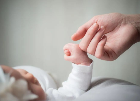 結(jié)婚有多少人做親子鑒定？女方比例有多高？孩子同居您怎么看？