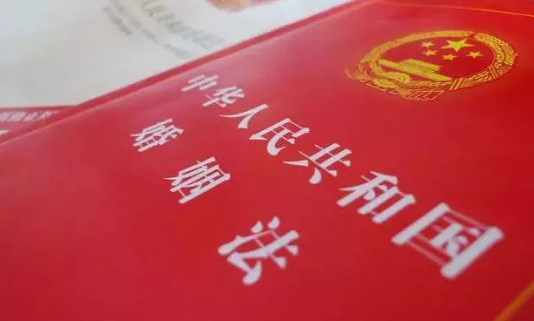 男方要求做親子鑒定的情況增多，是西方文化與傳統(tǒng)道德觀點的碰撞